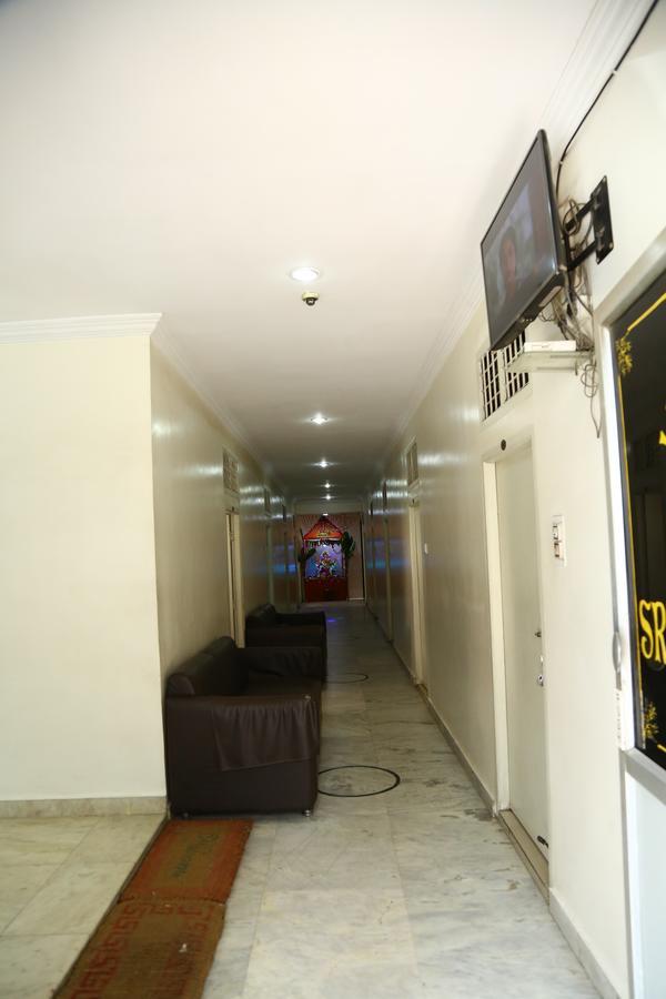 Sri Sai Krishna Deluxe Lodge Hyderabad Eksteriør billede